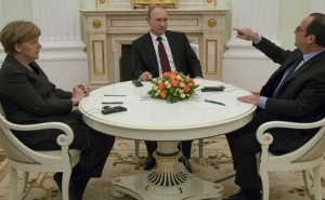 Putin, Merkel, Hollande Discuss Political Solution to Ukraine Crisis