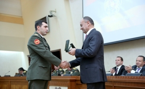 ՀՀ զինծառայողները պարգևատրվել են Անկախության տարեդարձի կապակցությամբ