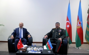 Turkey and Azerbaijan Discuss Expanding Military Cooperation