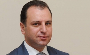 Чем обусловлен выбор нового министра обороны Армении?