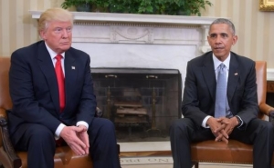 Язык жестов и платье-символ - на встрече семей Обама и Трамп