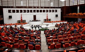 Turkish Parliament Approves Constitution Change