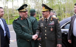 Азербайджан и Иран обсудили расширение военного сотрудничества