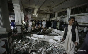 Взрыв в мечети Афганистана: 50 погибших
