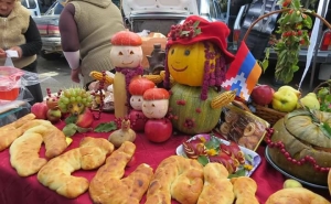 Artsakh Celebrates Harvest Day (Photos)