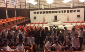 Ученики армянской школы Стамбула посетили парламент Турции