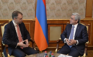 Президент принял новоназначенного специального представителя ЕС по Южному Кавказу