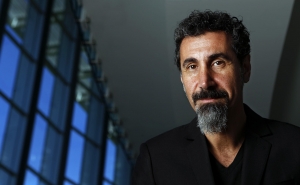 Serj Tankian Unveils 7NotesExperiment.com