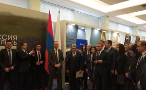 Ara Babloyan Participated at Opening Ceremony of Armenian-Russian Exhibition "Together"