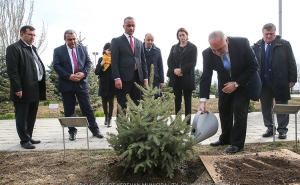 Lyon Mayor George Kepenekyan Renders Memory Tribute to Victims of Armenian Genocide