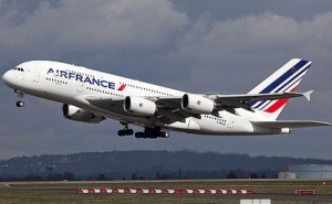 Air France Offers Flights with Alcohol and Digital Entertainment