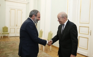 "Франция готова продолжать оказывать поддержку Армении": министр ИД