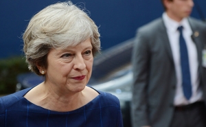 Премьер Великобритании Тереза Мэй пригрозила проведением новых выборов