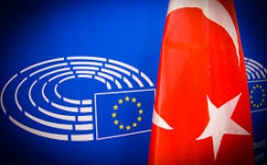 Եվրահանձնաժողովի նախագահի թեկնածուն հայտարարել է, որ կդադարեցնի ԵՄ անդամակցության շուրջ Թուրքիայի հետ բանակցությունները