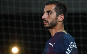 Мхитарян получил перелом плюсневой кости и выбыл надолго