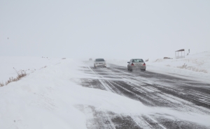 В Армении автодороги в основном проходимы: местами наблюдается гололедица 