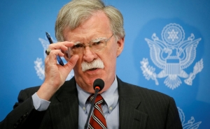 Джон Болтон посетит Турцию