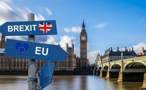 Парламент Великобритании решил не покидать ЕС без сделки с Брюсселем