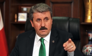 Турецкий националист призывает депортировать граждан Армении из Турции