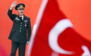 Министр обороны Турции отправится с визитом в США