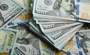 Саудовская Аравия пригрозила США отказаться от расчетов в долларах