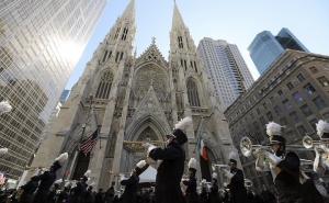 Мужчину с канистрами бензина задержали в соборе Святого Патрика в Нью-Йорке