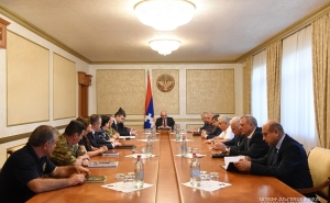 Президент Арцаха провел расширенное совещание