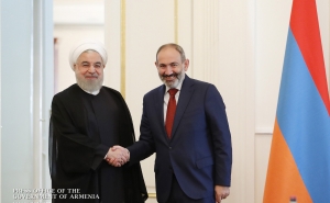 Nikol Pashinyan, Hassan Rouhani Discuss Broad Range of Issues on Bilateral Agenda