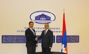 Министр иностранных дел Арцаха встретился с делегацией Армянской Ассамблеи Америки
