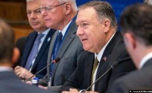 Pompeo: US "Will Continue to Lead" Fight Against Islamic State