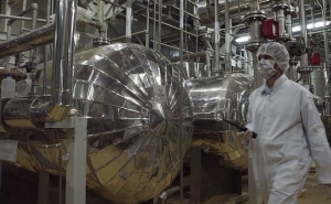 Иран запланировал ежемесячно увеличивать запасы обогащенного урана на 200 кг