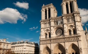 В Париже готовится выставка сокровищ собора Нотр-Дам