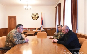Президент Арцаха принял начальника Генштаба Вооруженных сил Республики Армения