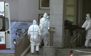 В Китае число жертв коронавируса увеличилось до 259 человек