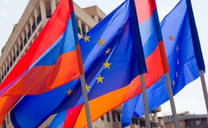 Armenian PM, European Council President Hold Phone Talk