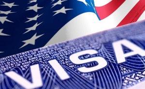 Госдеп США приостановил выдачу виз в большинстве стран мира