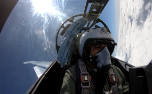 Հայ օդաչուների թռիչքները ՍՈՒ 30 կործանիչներով (ՏԵՍԱՆՅՈՒԹ)