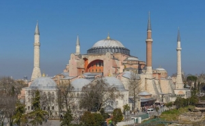 Госсовет Турции за 17 минут обсудил вопрос превращения собора Святой Софии в мечеть