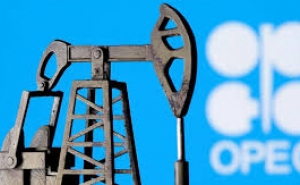 OPEC Sees Steeper Oil Demand Drop as Virus Remains Challenging