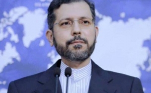 Иран пообещал приостановить ответные меры после снятия санкций США
