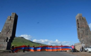 История повторяется: Зангезур-Сюник решает - быть или не быть Армении