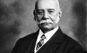 Sir Khachik Paul Chater, Father of Hong Kong

