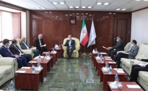 Armenian PM’s Advisor Discusses Deepening of Economic Cooperation with Iranian Officials