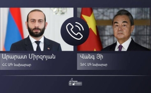 Phone Conversation of the Foreign Ministers of Armenia and China
