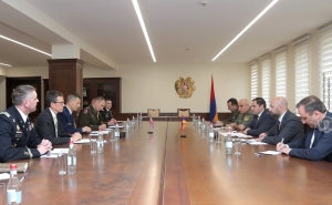 Suren Papikyan Held a Meeting With the Delegation of the Kansas National Guard