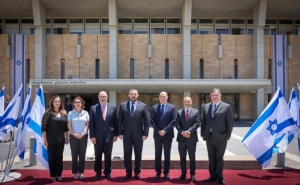 Делегация во главе с руководителем-генеральным секретарем Аппарата НС Армении находится в Израиле