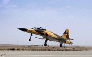 На юге Ирана разбился военный самолет