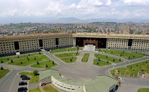 Военнослужащий ВС Армении получил ранение в результате выстрела со стороны Азербайджана
