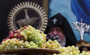 В Армении в воскресенье освятят виноград