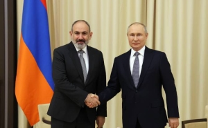 Pashinyan congratulates Putin on birthday